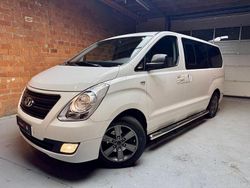 Creamy white / sol Gebraucht 2016 Hyundai H-1 Trend Van / Kleinbus | 19.450 € (Teuer)