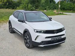 Arktis weiß Gebraucht 2023 Opel Mokka-e Ultimate SUV | 21.497 € (Fairer Preis)