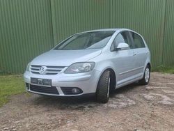 Silber Gebraucht 2007 VW Golf Plus Cross Edition Van / Kleinbus | 3.950 € (Fairer Preis)