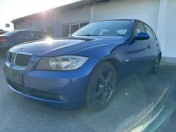 Blau Gebraucht 2008 BMW 318 Limousine | 2.800 € (Fairer Preis)