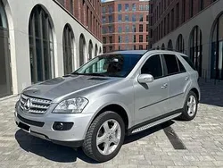 Silber Gebraucht 2006 Mercedes ML280 SUV | 13.000 €