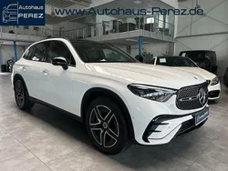 Weiß Gebraucht 2024 Mercedes GLC200 Premium SUV | 57.990 € (Guter Preis)