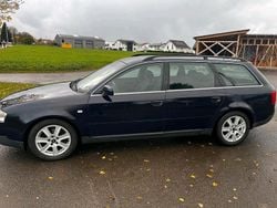 Blau Gebraucht 1999 Audi A6 Kombi | 1.400 € (Etwas zu teuer)