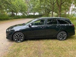 Schwarz Gebraucht 2023 Kia Ceed Sportswagon Kombi | 22.990 € (Etwas zu teuer)