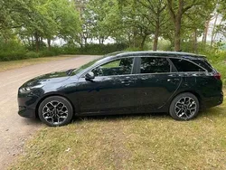 Schwarz Gebraucht 2023 Kia Ceed Sportswagon Kombi | 22.990 € (Etwas zu teuer)
