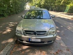 Beige Gebraucht 2002 Opel Vectra Comfort Limousine | 1.000 € (Guter Preis)