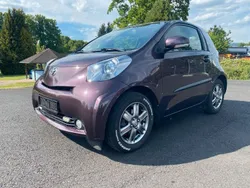 Toyota iQ