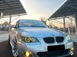 Silber Gebraucht 2004 BMW 530 Limousine | 12.000 €