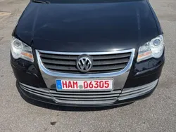 Schwarz Gebraucht 2009 VW Touran Trendline Van / Kleinbus | 4.690 € (Guter Preis)