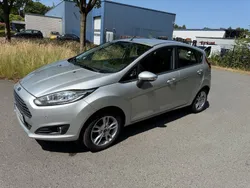 Grau Gebraucht 2015 Ford Fiesta SYNC Edition Kleinwagen | 4.242 € (Guter Preis)