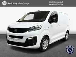 Weiß Gebraucht 2023 Fiat e-Scudo Van / Kleinbus | 30.333 €