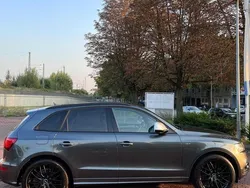 Grau Gebraucht 2017 Audi SQ5 SUV | 22.500 € (Fairer Preis)