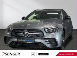 Grau Gebraucht 2021 Mercedes E300 AMG line Limousine | 38.680 € (Etwas zu teuer)