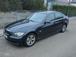 Blau Gebraucht 2008 BMW 325 Limousine | 7.000 € (Fairer Preis)