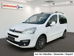 Weiß Gebraucht 2016 Citroën Berlingo Shine Van / Kleinbus | 6.199 € (Superpreis)