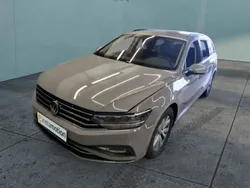 Grau Gebraucht 2022 VW Passat Business Kombi | 22.006 € (Fairer Preis)