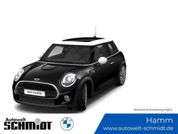 Midnight black metallic Gebraucht 2016 Mini Cooper Kleinwagen | 12.740 € (Guter Preis)