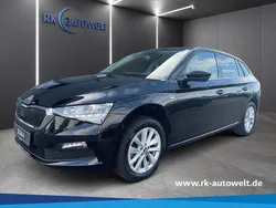 Schwarz Gebraucht 2023 Skoda Scala Tour Kleinwagen | 23.480 € (Etwas zu teuer)