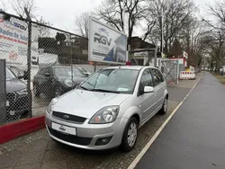 Silber Gebraucht 2008 Ford Fiesta Style Kleinwagen | 4.990 € (Etwas zu teuer)
