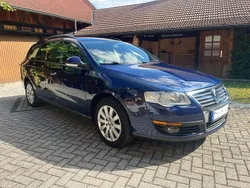 Blau Gebraucht 2005 VW Passat Kombi | 1.490 € (Guter Preis)