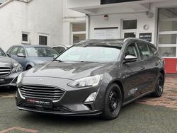 Grau Gebraucht 2020 Ford Focus Titanium Kombi | 10.690 € (Guter Preis)