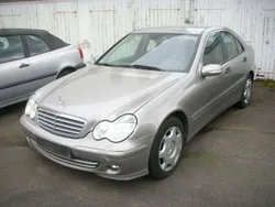 Cubanitsilber metallic Gebraucht 2006 Mercedes C200 Limousine | 1.990 € (Guter Preis)