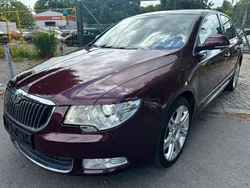 Rot Gebraucht 2009 Skoda Superb Elegance Limousine | 5.980 € (Guter Preis)