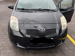 Schwarz Gebraucht 2008 Toyota Yaris Kleinwagen | 2.800 € (Fairer Preis)
