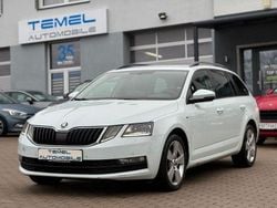 Weiß Gebraucht 2018 Skoda Octavia Clever Kombi | 10.999 € (Guter Preis)