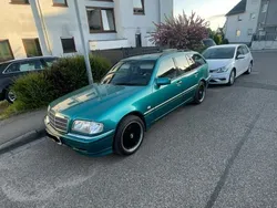 Grün Gebraucht 1998 Mercedes C180 Limousine | 3.500 € (Fairer Preis)