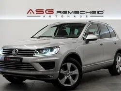 Silber Gebraucht 2015 VW Touareg Terrain Tech SUV | 19.900 € (Fairer Preis)