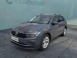 Grau Gebraucht 2020 VW Tiguan SUV | 34.149 € (Fairer Preis)