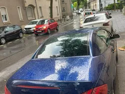 Blau Gebraucht 2005 Peugeot 307 CC Cabrio | 1.550 €