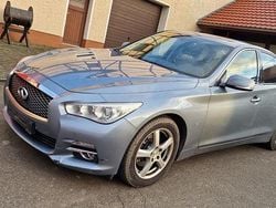 Gebraucht 2015 Infiniti Q50 Premium Limousine | 5.000 €