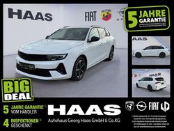 Lack weiss banquise/typ aussenverkleidun (metallic) Gebraucht 2024 Opel Astra Kombi | 23.480 € (Fairer Preis)
