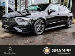 Schwarz Gebraucht 2024 Mercedes CLA200 Shooting Brake AMG Kombi | 35.900 €