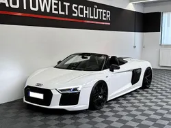 Weiß Gebraucht 2016 Audi R8 Spyder Sport Cabrio | 125.000 € (Teuer)