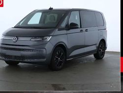 Grau Gebraucht 2023 VW Multivan Life Van | 53.950 € (Etwas zu teuer)