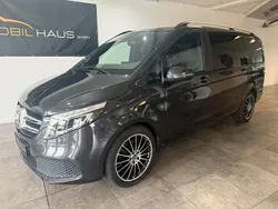 Schwarz Gebraucht 2019 Mercedes V220 Sport Edition Van / Kleinbus | 42.980 € (Fairer Preis)