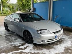 Silber Gebraucht 2004 Hyundai Coupé GLS Coupé | 2.900 € (Teuer)