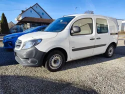Weiß Gebraucht 2017 Mercedes Citan 112 Van / Kleinbus | 6.990 € (Teuer)