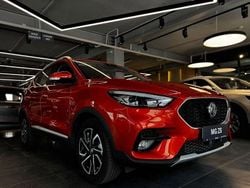 Rot Gebraucht 2024 MG ZS Luxury SUV | 16.500 € (Superpreis)