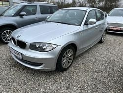 Silber Gebraucht 2011 BMW 116 Efficient Dynamics Kleinwagen | 6.500 € (Guter Preis)
