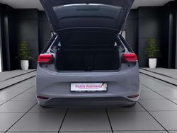 Grau Gebraucht 2024 VW ID.3 Pro Kleinwagen | 31.997 € (Guter Preis)