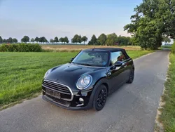 Schwarz Gebraucht 2018 Mini Cooper Cabriolet Cabrio | 19.500 € (Teuer)