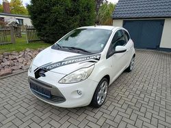 Weiß Gebraucht 2009 Ford Ka Kleinwagen | 3.490 €