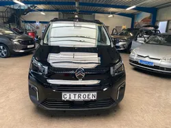 Schwarz Gebraucht 2024 Citroën Berlingo Van / Kleinbus | 26.900 € (Fairer Preis)
