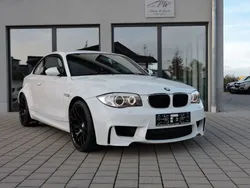 Weiß Gebraucht 2011 BMW 1M Performance Coupé | 55.900 € (Etwas zu teuer)