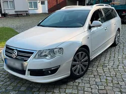 Weiß Gebraucht 2009 VW Passat R-line Edition Kombi | 4.000 € (Fairer Preis)