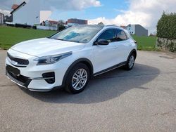 Weiß Gebraucht 2022 Kia XCeed Black Xdition SUV | 23.300 € (Fairer Preis)